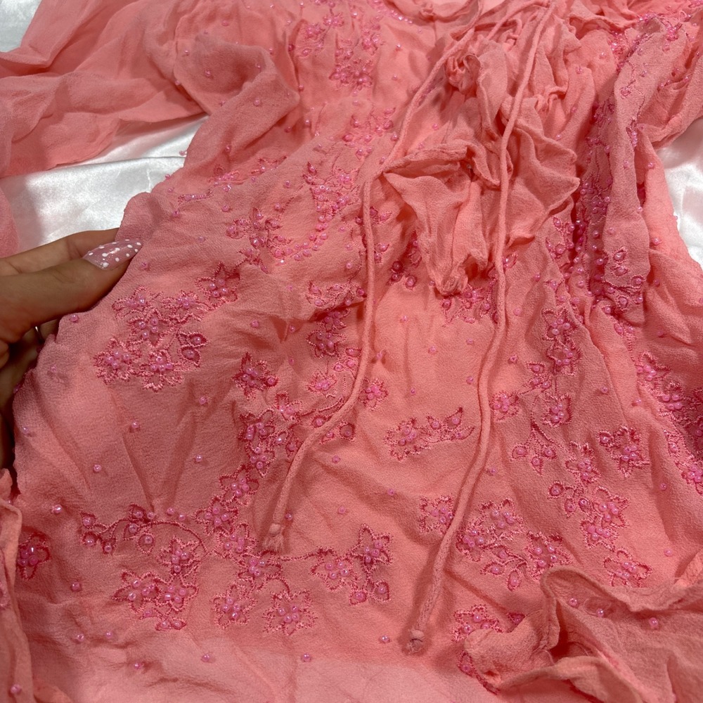 y2k Blouse Pink Excellent Silk Beaded Embroidered Ruffle Bell Sleeve Top - Picture 4 of 7